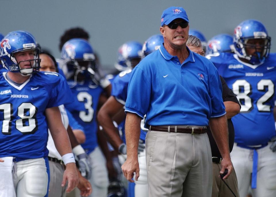 Sept. 27, 2003 - University of Memphis Coach Tommy West reacts to a score by Arkansas during the Tiger's game against the Indians Saturday at the Liberty Bowl.