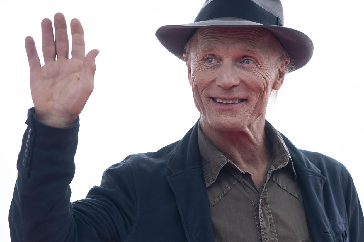 El actor Ed Harris, quien vivió una de las peores experiencias de su carrera rodando 'El secreto del abismo' junto a James Cameron. (Foto de Peter Sabok/COOLMedia/NurPhoto via Getty Images)