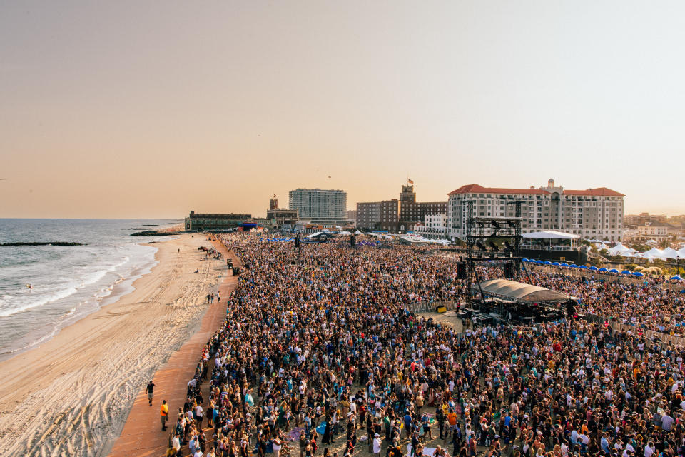 The crowd at the Sea Hear Now Festival during Culture Club’s set