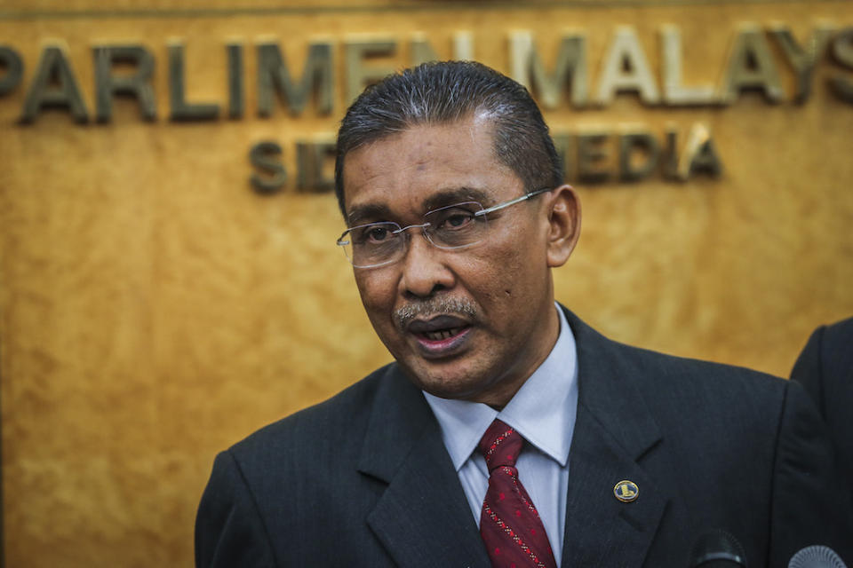 PAS secretary-general Datuk Takiyuddin Hassan said it was no longer relevant to push for such a motion because the ruling coalition’s decision yesterday “can effectively stop undemocratic attempts to unseat a sitting premier”. — Picture by Firdaus Latif