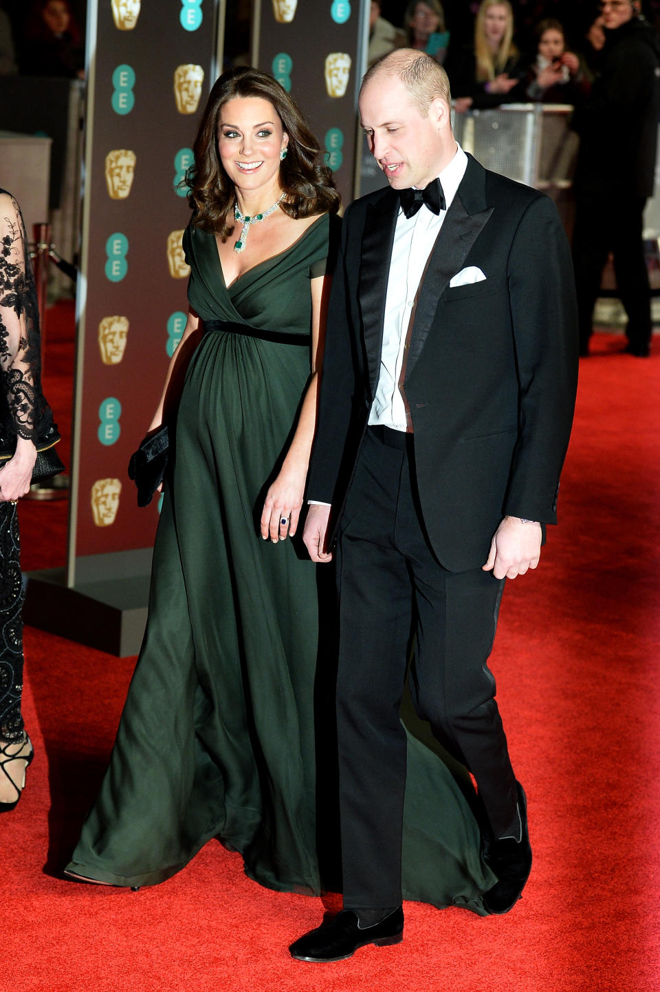 <p>The Duchess of Cambridge chose a forest green Jenny Packham dress for the awards night in 2018 and fans believe the velvet bow was in tribute to the all-black #MeToo dress code. (Getty Images)</p> 