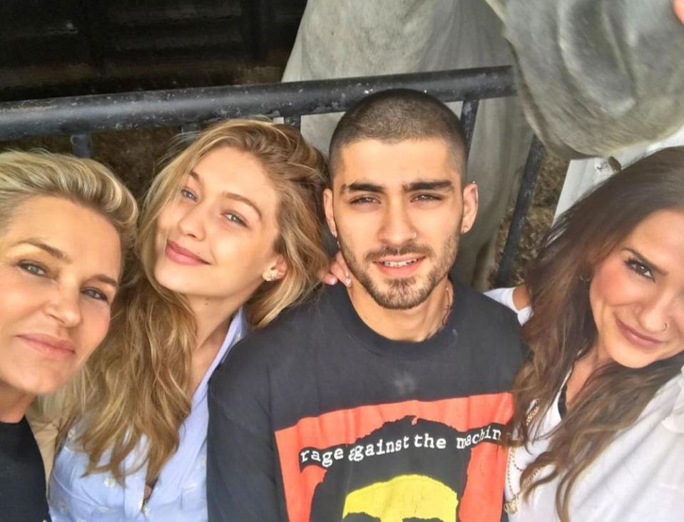 Zayn Malik Unfollows Ex Gigi Hadid and Her Mother Yolanda