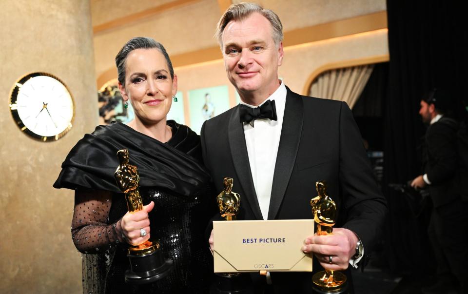 Director Christopher Nolan and producer wife Emma Thomas are to be handed a knighthood and damehood