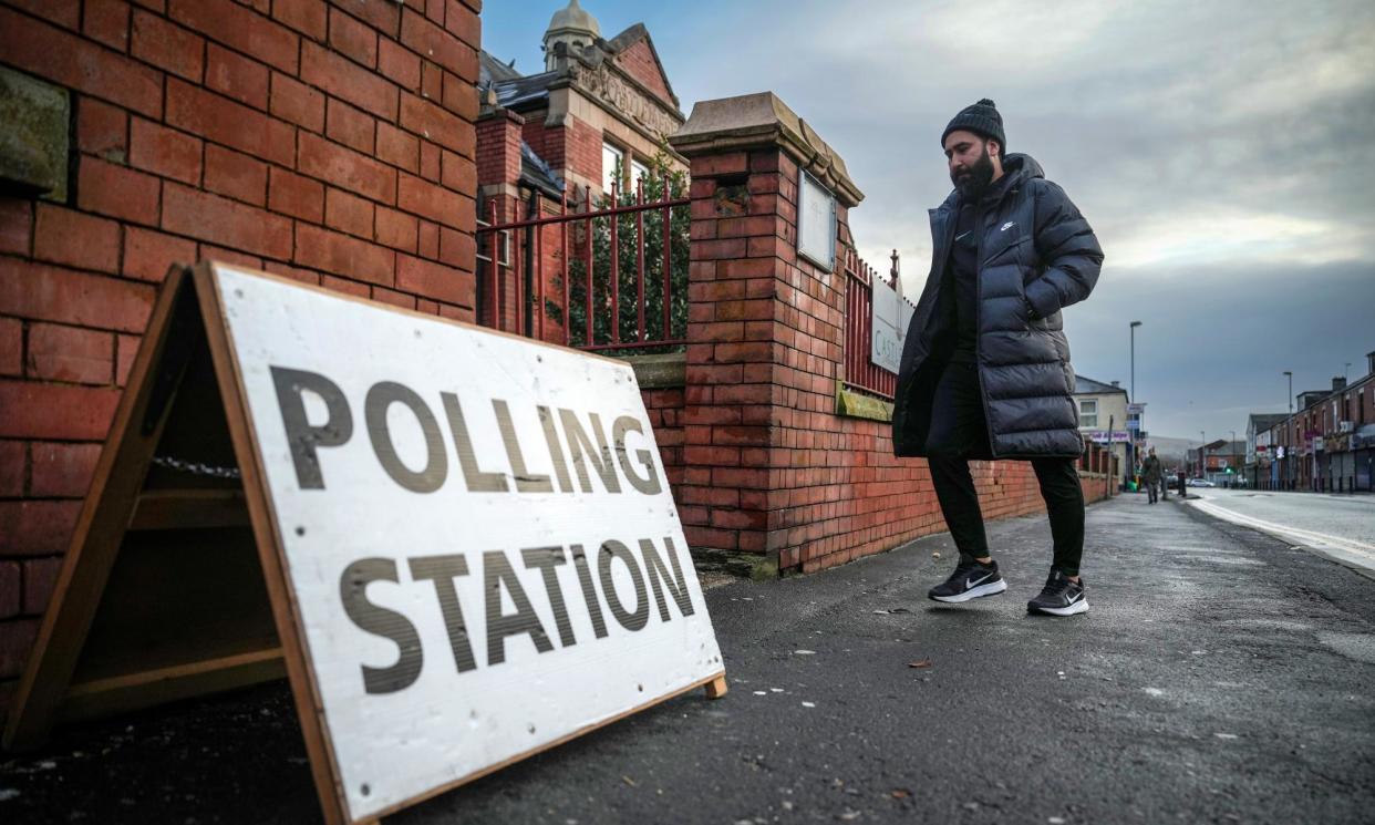 <span>‘The alternative vote could maintain the present arrangement and ensure that MPs are actually acceptable to a majority of their electors.’</span><span>Photograph: Christopher Furlong/Getty Images</span>