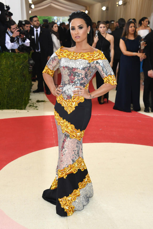 Tom Ford Shades Katy Perry's Met Gala Outfits, Hamburger Dress