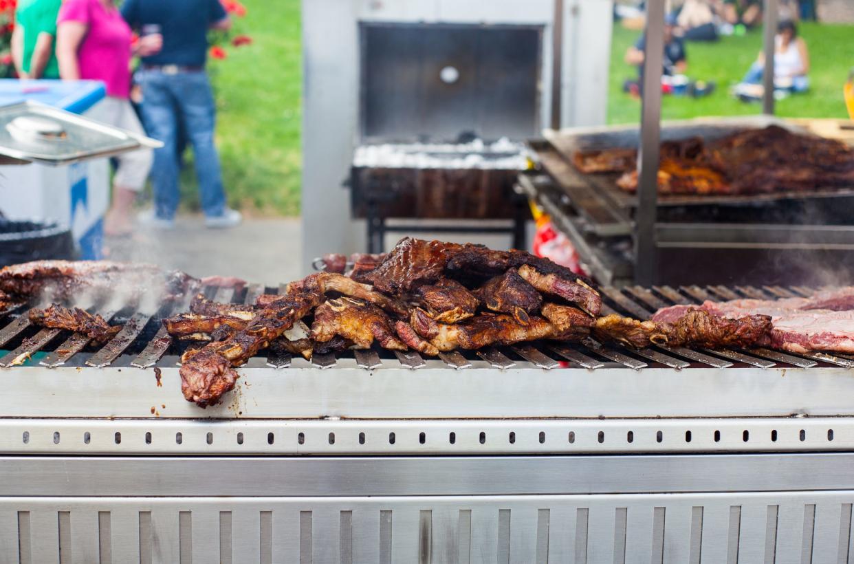 <p>Part of Danny Meyer’s Union Square Hospitality Group, Blue Smoke has been serving Southern style barbecue in the Big Apple since 2002. This Backyard BBQ Picnic has everything you need to delight your guests, including Blue Smoke’s legendary pulled pork, chopped smoked brisket, Baby Back Ribs, and Backyard Barbecue Chicken, plus mac and cheese, creamy coleslaw, cornbread muffins, chocolate chunk cookies, and bottles of Blue Smoke’s Memphis and Kansas City Barbecue Sauces.</p><span class="copyright"> Bepsimage/istockphoto </span>