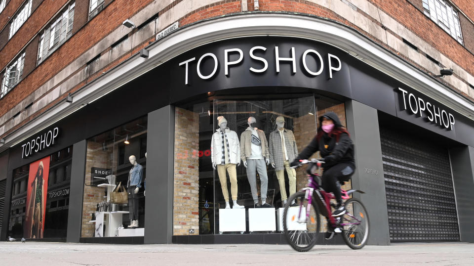 LONDON, ENGLAND - NOVEMBER 27: A general view of a Topshop store on Oxford Street today on November 27, 2020 in London, England. British fashion empire Arcadia, which owns Topshop stores, announced Friday it was evaluating several "rescue options" to save its brands after media reports suggested an imminent bankruptcy attributed to the coronavirus pandemic. Bankruptcy of the group, which has 13,000 employees and more than 500 stores, would be a thunderclap in British commerce, already hit hard by the health crisis and the rise in online shopping. (Photo by Karwai Tang/WireImage)