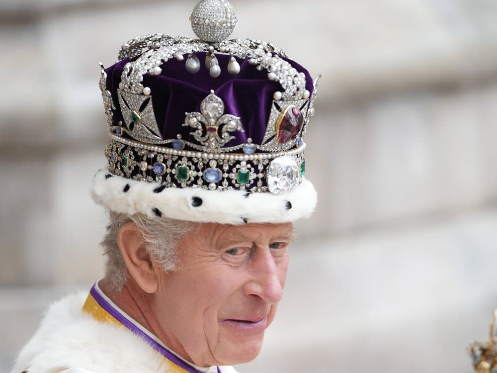 König Charles bei seiner Krönung am 6. Mai 2023 in der Westminster Abbey. (Bild: Dan Charity/The Sun/PA Photos)