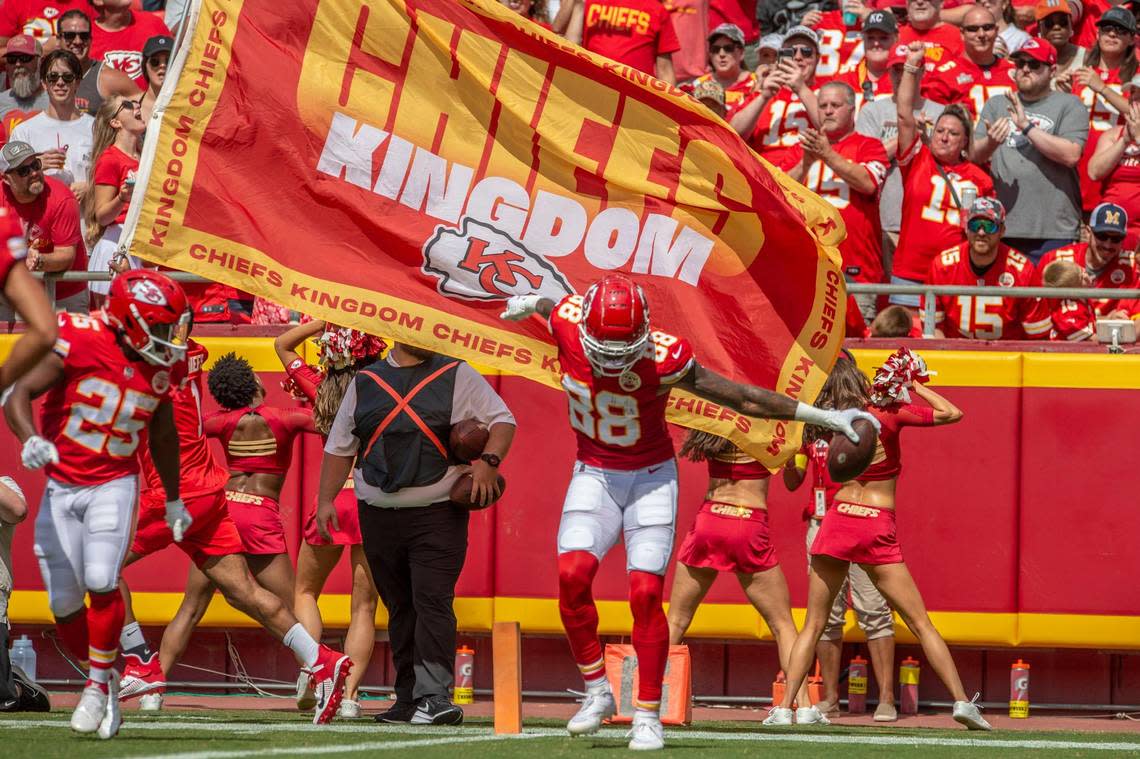 Kansas City Chiefs tight end Jody Fortson (88) celebrates his touchdown catch in the first quarter during the preseason game against the Washington Commanders at Arrowhead Stadium on Saturday, Aug. 20, 2022.