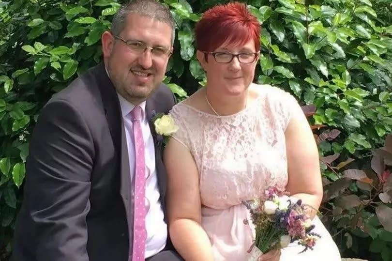 Alisa Knight, using her name Lisa Evans from her first marriage, pictured with unwitting new husband Mike Hughes. Alisa was already married to a second husband at the time and was later convicted of bigamy