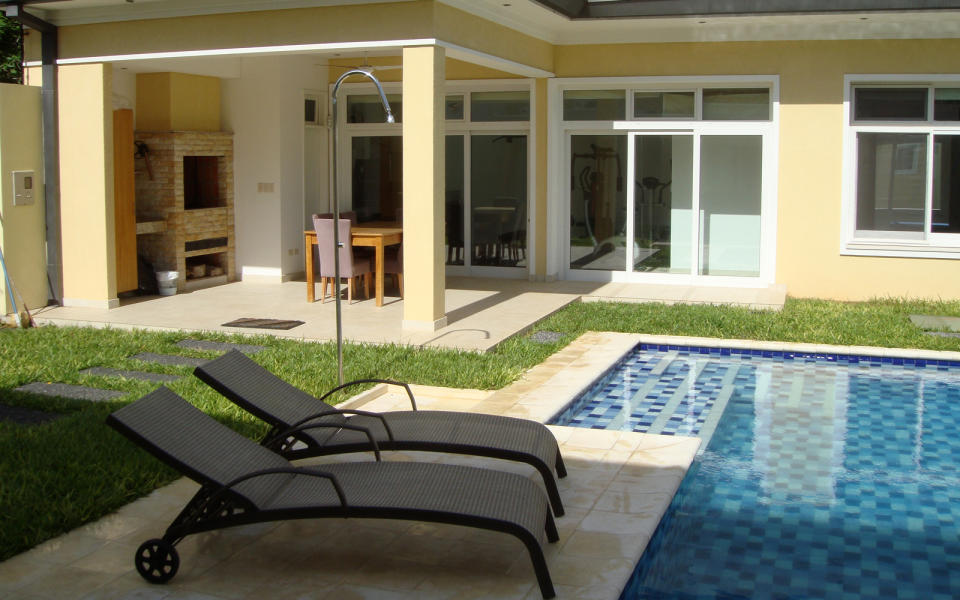 Quiet House with Pool and BBQ – Asuncion, Paraguay