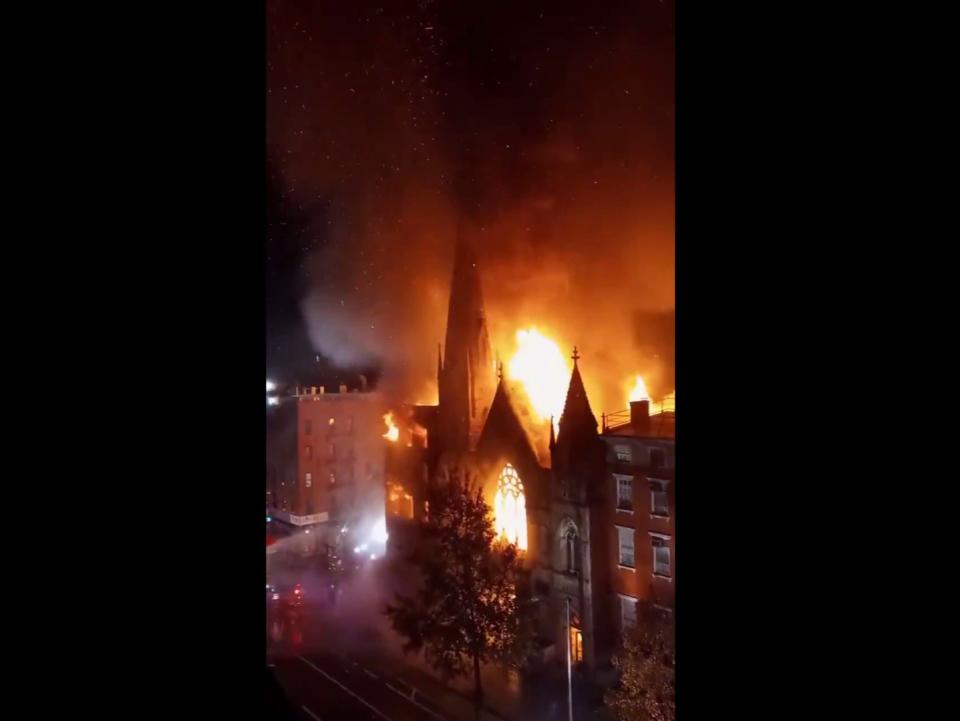 The Middle Collegiate Church, in Manhattan’s East Village, caught fire on Saturday (@duketoddisalive / Twitter )