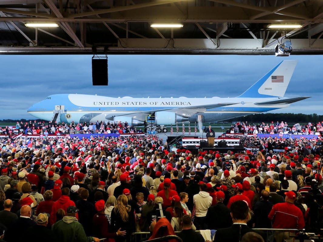 trump michigan air force one