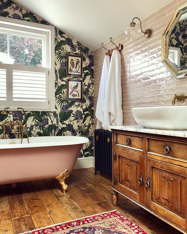 <p>'A gold accent in a bathroom is an Instagram must, with gold taps being a popular choice. This luxe look saw a 53 per cent increase in searches since November 2019, as interior lovers looked to implement this trend.' </p><p><strong>READ MORE</strong>: <a href="https://www.housebeautiful.com/uk/decorate/looks/g33534221/gold-home-accessories/" rel="nofollow noopener" target="_blank" data-ylk="slk:13 gold home accessories that will give your home personality and style;elm:context_link;itc:0;sec:content-canvas" class="link ">13 gold home accessories that will give your home personality and style</a></p><p><a href="https://www.instagram.com/p/B08T2tqH1Be/" rel="nofollow noopener" target="_blank" data-ylk="slk:See the original post on Instagram;elm:context_link;itc:0;sec:content-canvas" class="link ">See the original post on Instagram</a></p>