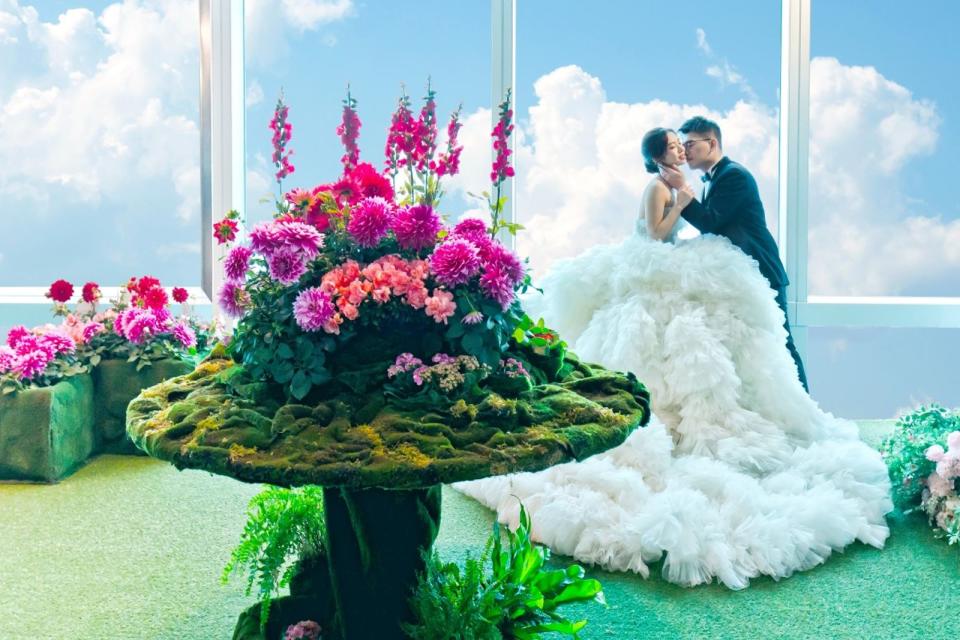 LinLi Boutique與台北101聯手打造浪漫又獨特的雲端高空婚紗拍攝體驗。（LinLi Boutique提供）