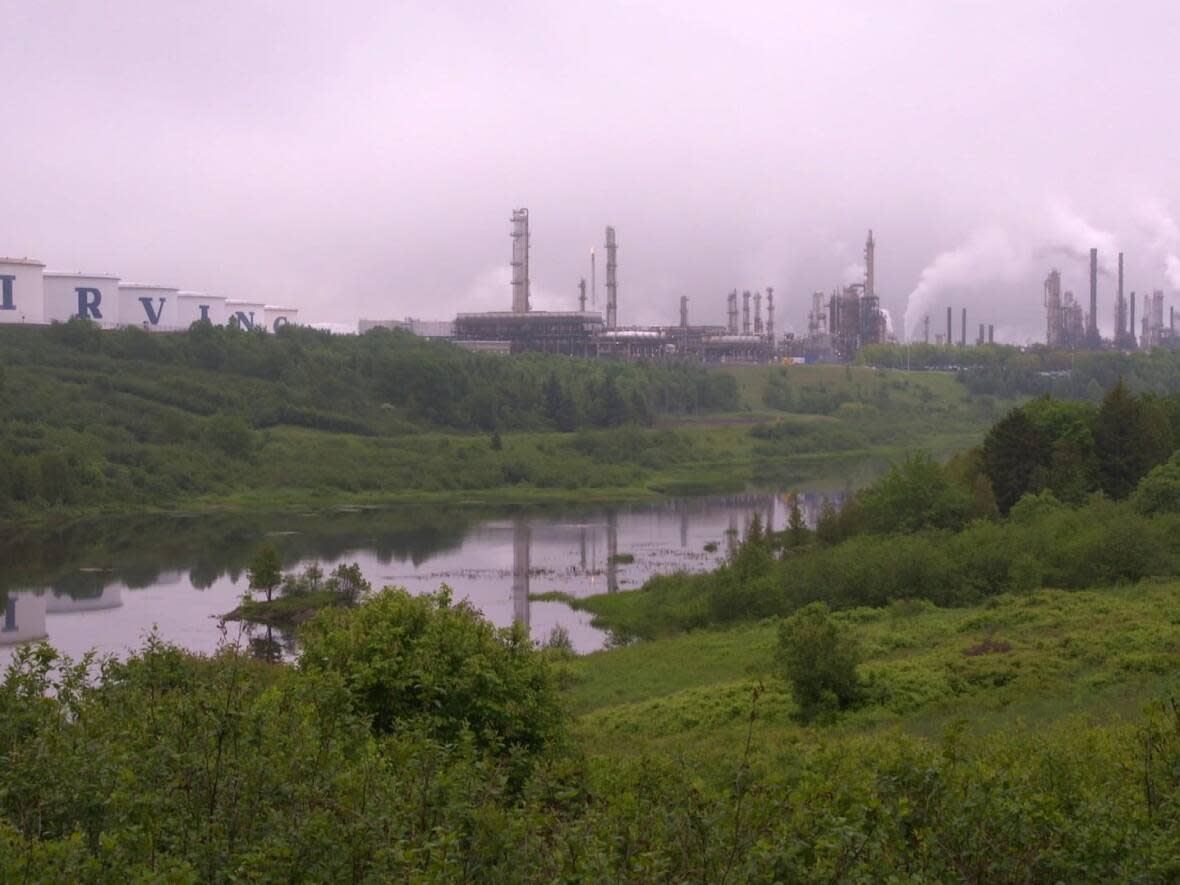 Anaergia Inc. will begin supplying Irving Oil's Saint John refinery with renewable natural gas, or RNG, from Rhode Island this coming summer.   (Carl Mondello/Radio-Canada - image credit)