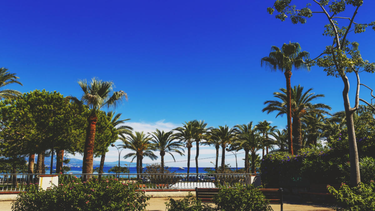 This Small Beach Town Hidden Between Cannes and Nice Is a Local