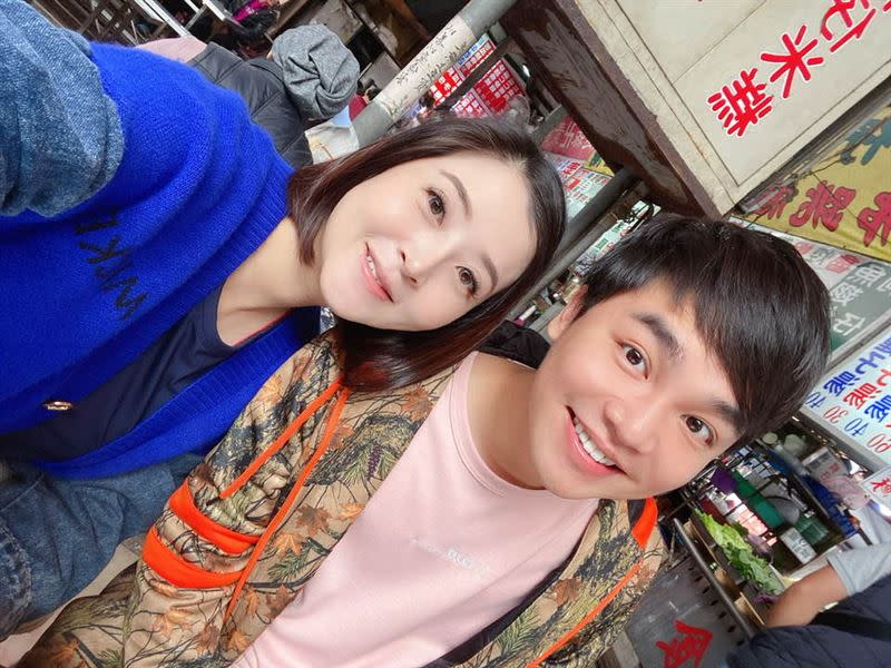 李亮瑾2019年和張峰奇結婚。（圖／翻攝自李亮瑾臉書）