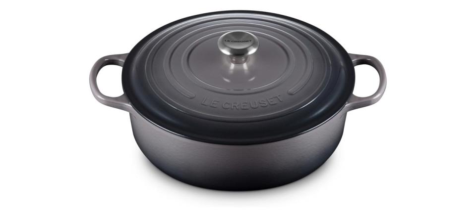 Le Creuset Enameled Cast Iron Signature Round Wide Dutch Oven, 6.75 qt, Oyster