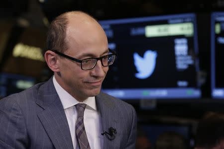 Twitter CEO Dick Costolo is interviewed before the Twitter Inc. IPO on the floor of the New York Stock Exchange in New York, November 7, 2013. REUTERS/Lucas Jackson