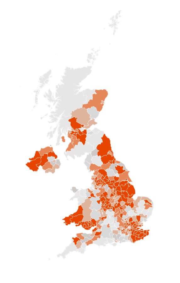 The map shows the number of COVID-19 hotspots on 29 November. (Imperial College London)