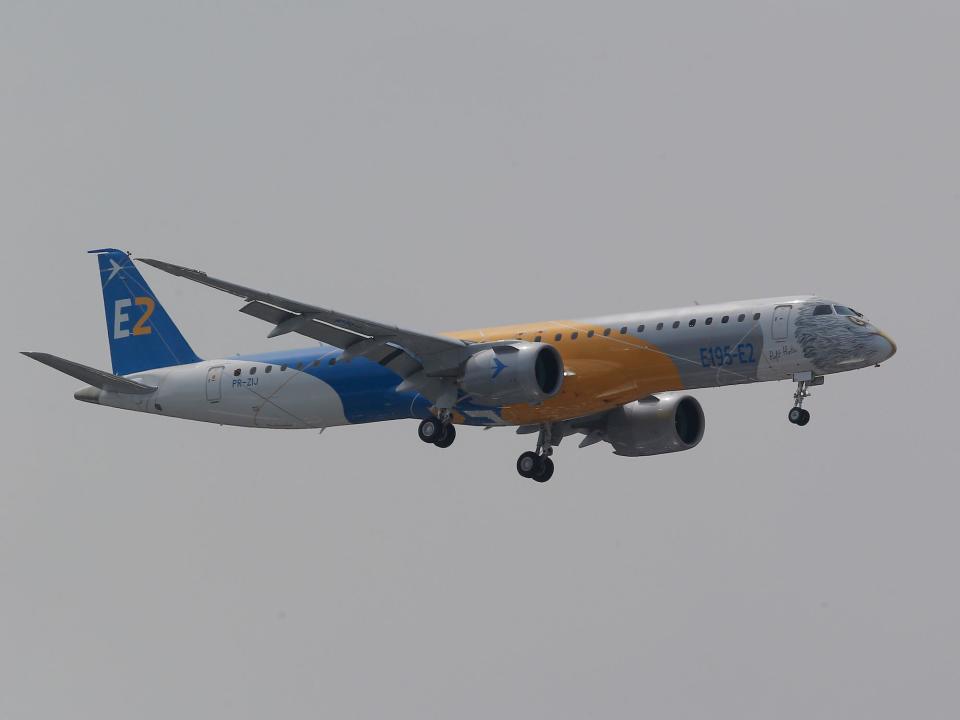 Embraer E190 E2