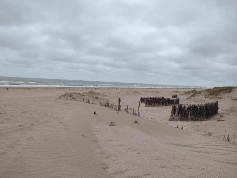 La zona de Cariló en la que se adentraron al mar Gabriel Raimann y Ramón Román antes de desaparecer