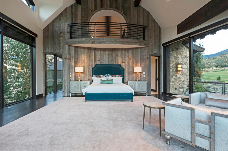 <p>The master suite encompasses the west wing of the house. </p>