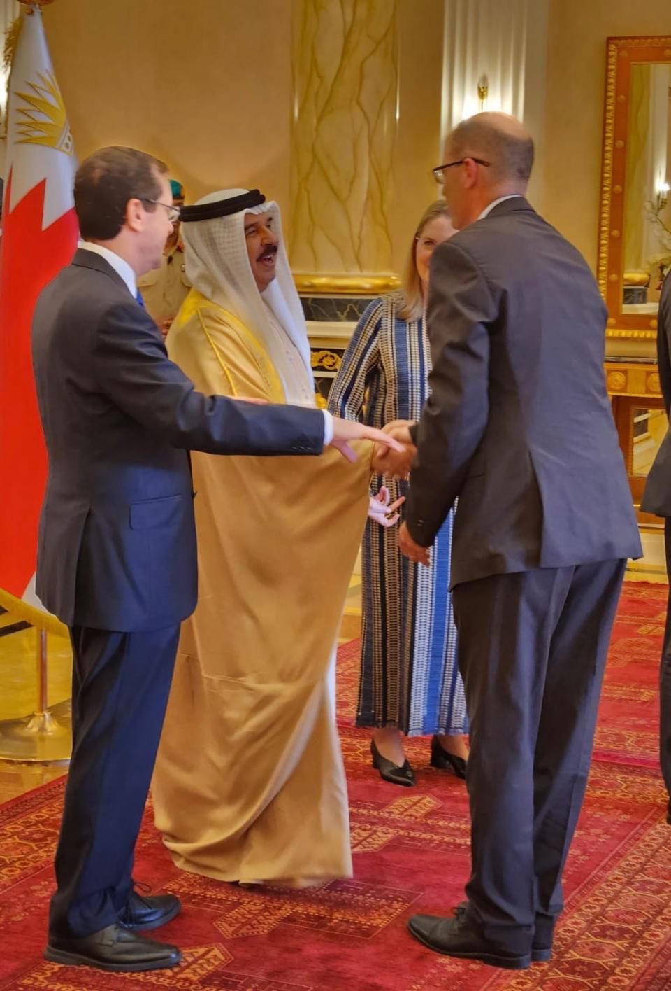 Avi Hasson meets with His Majeesty King Hamad Bin Isa Al Khalifa of Bahrain and Israeli President Isaac Herzog.