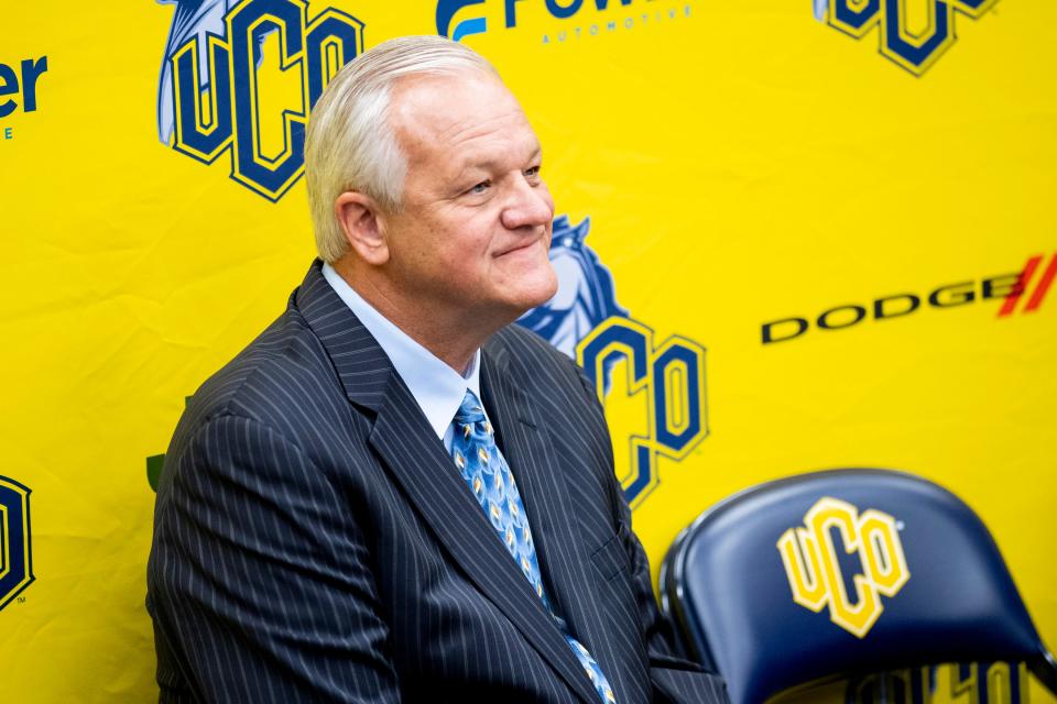 UCO men's basketball coach Bob Hoffman has the Bronchos off to a 15-2 start this season and to No. 18 in the NCAA Division II rankings.