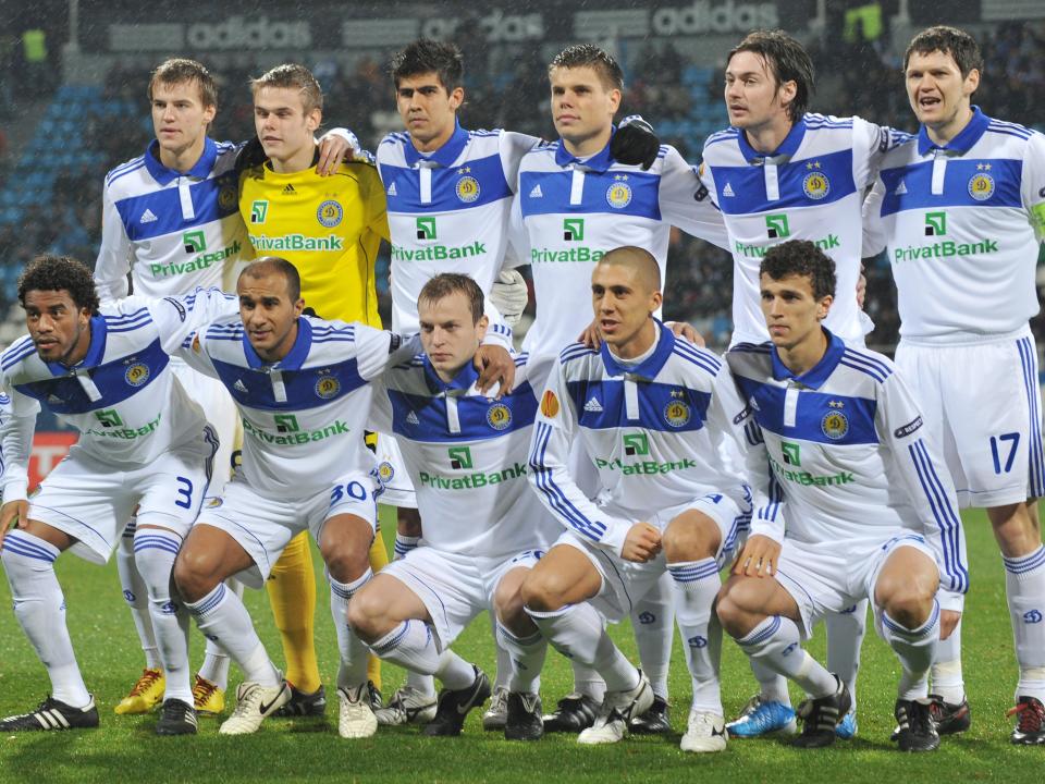 Players of Dynamo Kiev pose prior UEFA Europa League, Group E, football match against AZ Alkmaar on November 4, 2010.
