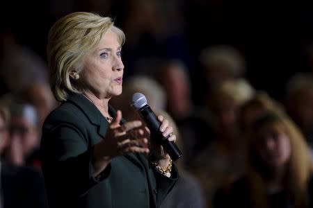 U.S. Democratic presidential candidate Hillary Clinton speaks at a campaign stop at Clinton Middle School in Clinton, Iowa, November 22, 2015. REUTERS/Mark Kauzlarich