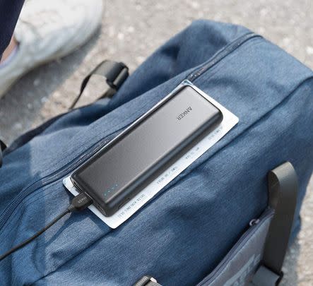 A high-speed Anker power bank