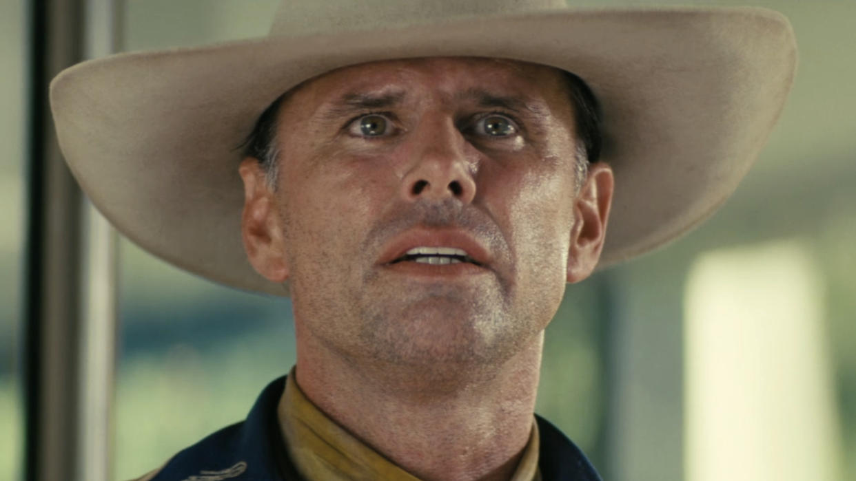  Walton Goggins' Cooper Howard in cowboy hat in Fallout. 