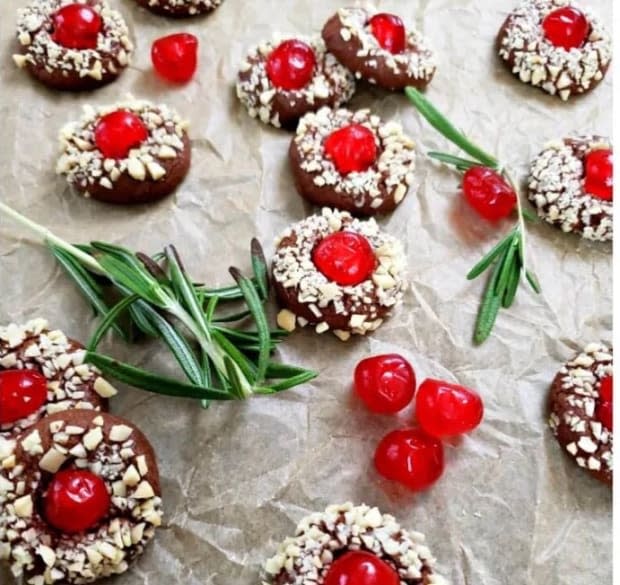 <p><a href="https://juliassimplysouthern.com/2019/12/chocolate-cherry-almond-christmas-cookies.html" rel="nofollow noopener" target="_blank" data-ylk="slk:Julia's Simply Southern;elm:context_link;itc:0;sec:content-canvas" class="link ">Julia's Simply Southern</a></p>