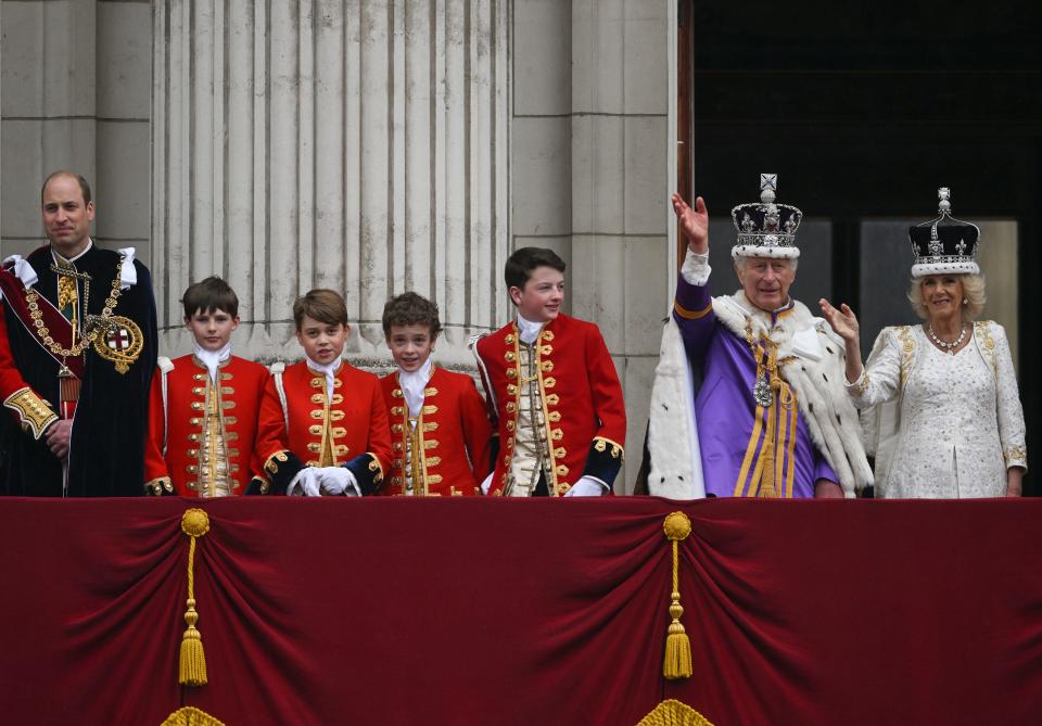 Prince William (left) and King Charles and Queen Camilla (right) bookend the king's young Pages of Honor, Lord Oliver Cholmondeley, Prince George, Nicholas Barclay and Ralph Tollemache.