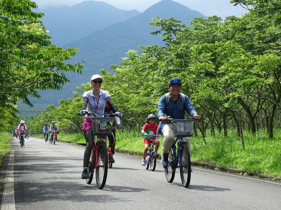 騎乘0碳排單車漫遊大農大富平地森林