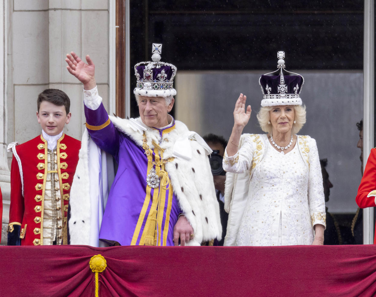 Photo by: KGC-09/330/STAR MAX/IPx 2023 5/6/23 The Coronation of King Charles III at Westminster Abbey. After the ceremony at the abbey, King Charles III with Queen Camilla and other members of the senior royal family, appeared on the balcony of Buckingham Palace. Here, King Charles and Queen Camilla