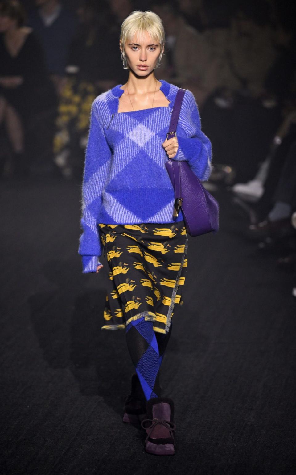 Iris Law walks the runway at the Burberry show during London Fashion Week February 2023