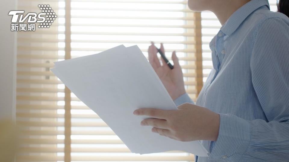 一名女網友分享公司近期有意將她升至主管職。（示意圖／shutterstock 達志影像）