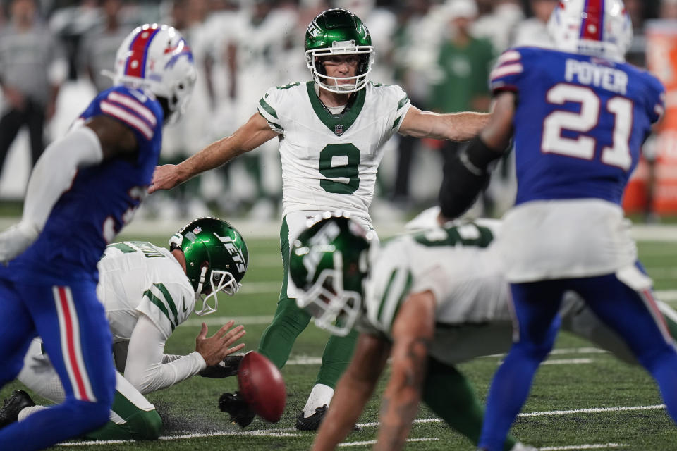 New York Jets place kicker Greg Zuerlein (9) kicks a field goal against the Buffalo Bills during the fourth quarter of an NFL football game, Monday, Sept. 11, 2023, in East Rutherford, N.J. (AP Photo/Seth Wenig)