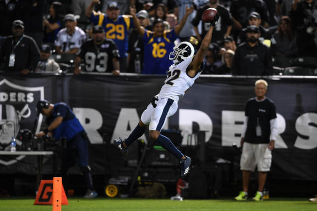 7,127 Marcus Peters Photos & High Res Pictures - Getty Images