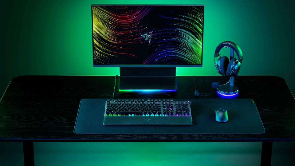 Image of the Razer Huntsman V3 Pro wired gaming keyboard.