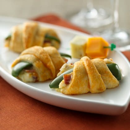 Crescent Jalapeno Poppers