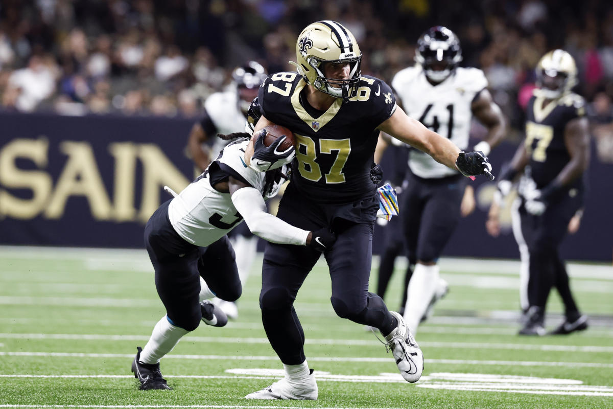 Foster Moreau on devastating drop at end of Saints loss: 'It's a dark place to be'