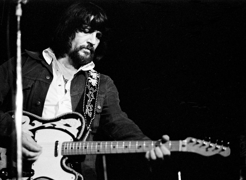 After more than a year’s absence from Nashville stages, Waylon Jennings and his Waylors perform for a packed audience at one of two shows Aug. 19, 1975, at the Exit/In to benefit the club.