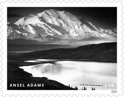 El Servicio Postal de EE. UU. revela estampillas adicionales para 2024 - Estampilla de Ansel Adams - Crédito de la imagen: Servicio Postal de EE. UU.