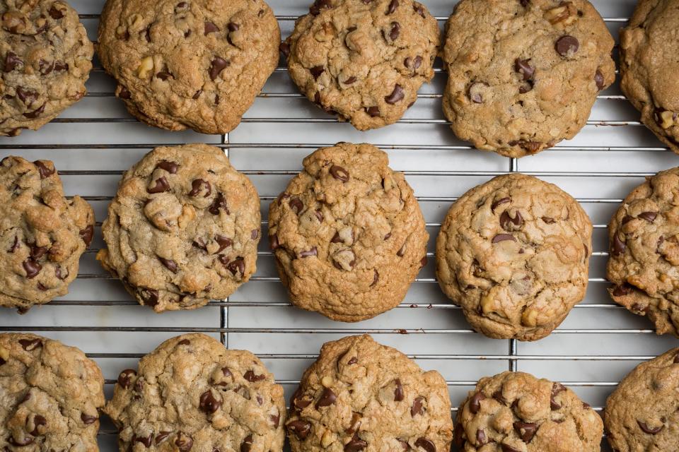 How To Make Mrs. Fields Famous Cookies, Plus 28 More Copycat Dessert Recipes