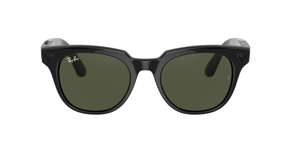 Facebook's Ray-Ban Stories smart glasses