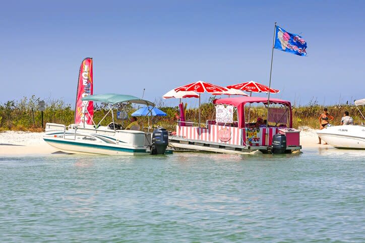 Keewaydin Island and the In the Pink food boat